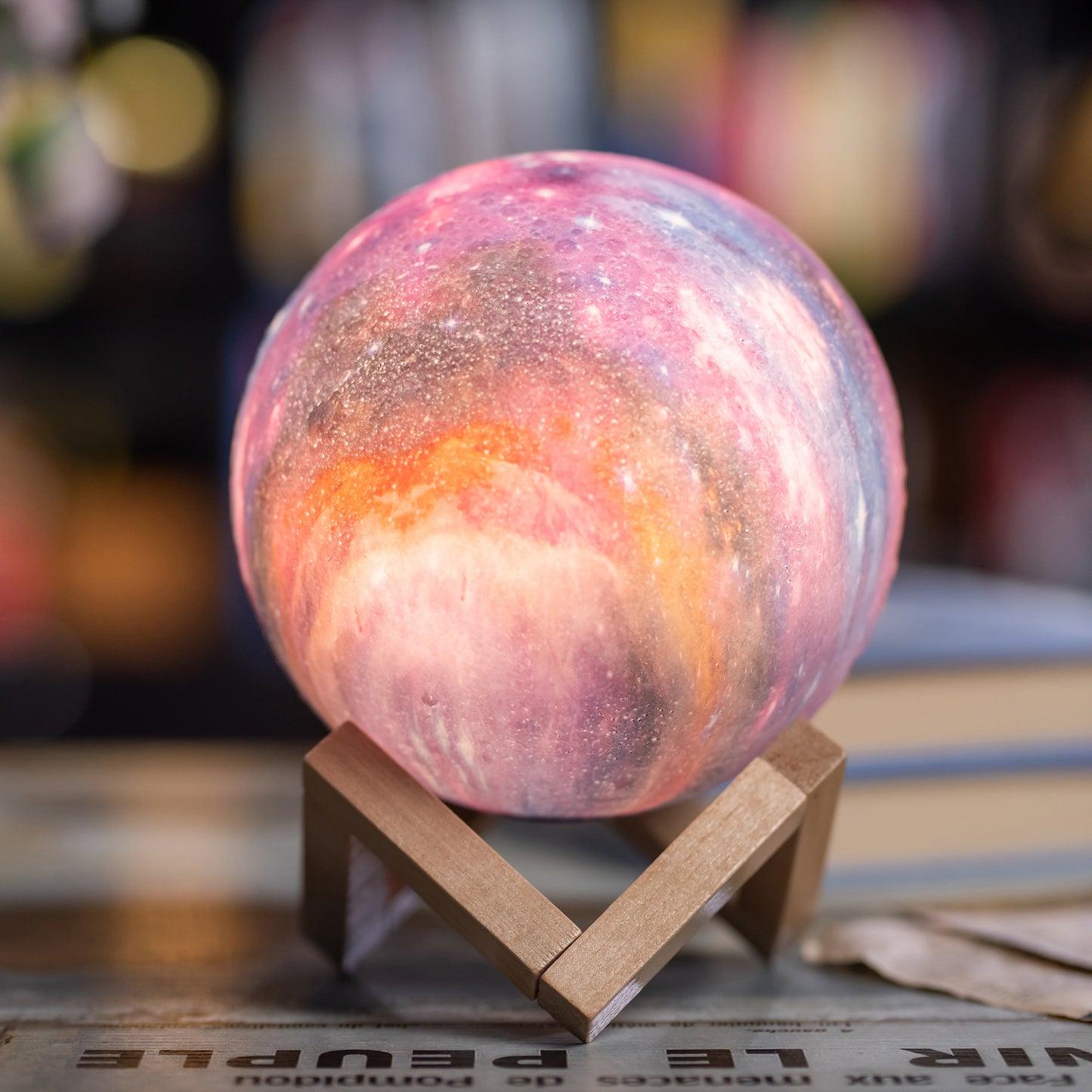 5.9 inch Moon Lamp Bluetooth Speaker