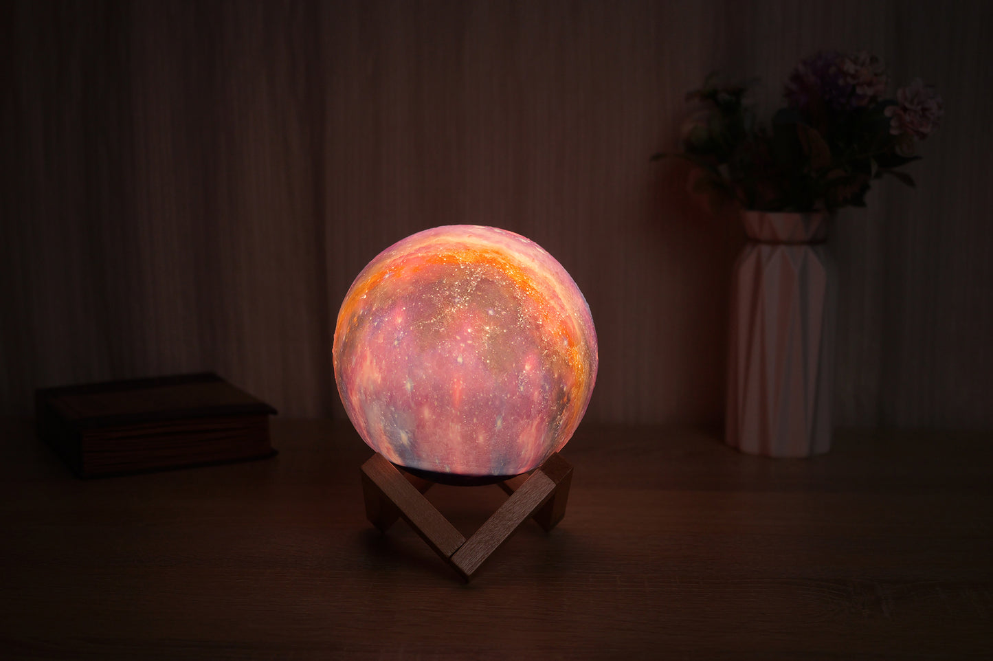 5.9 inch Moon Lamp Bluetooth Speaker